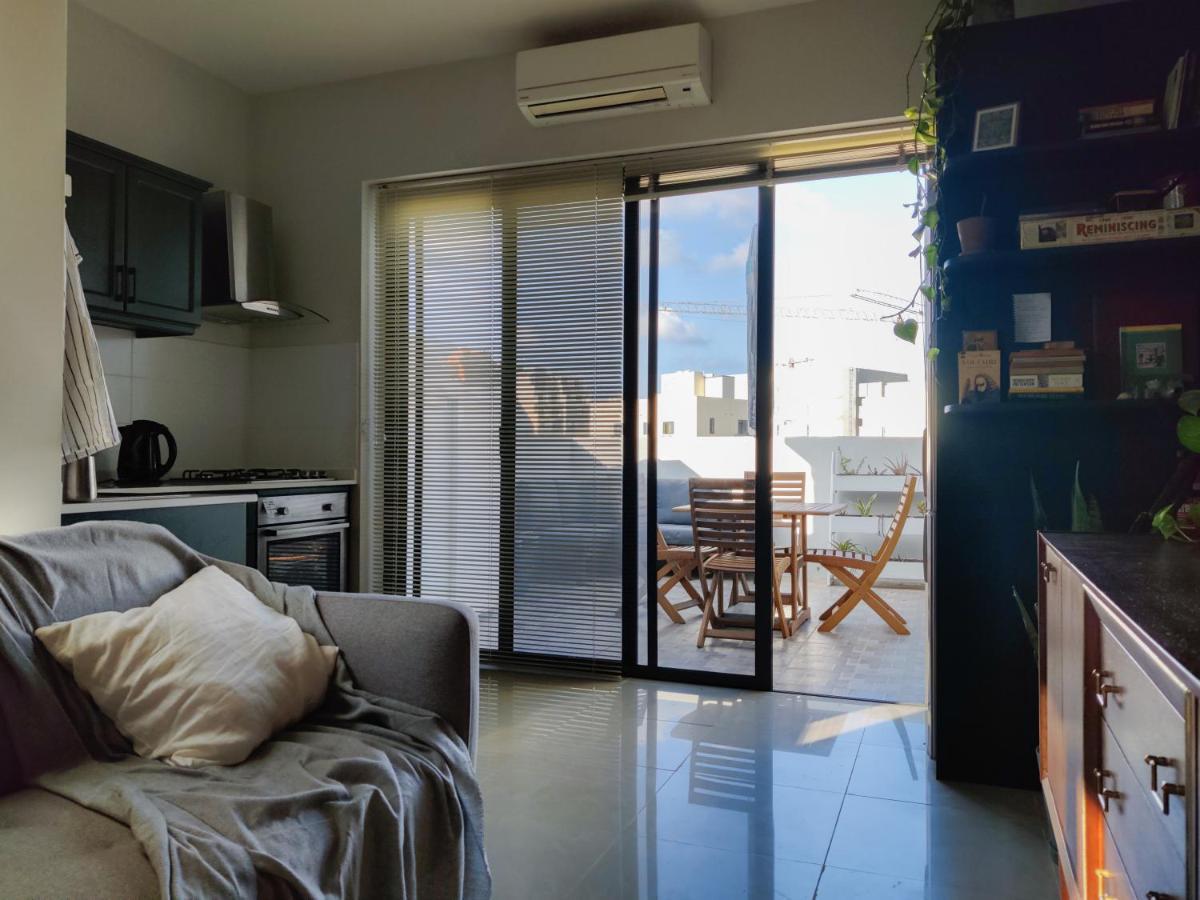 Appartement Cosy Designer Seaview Penthouse With Terrace & Bbq à San Pawl il-Baħar Extérieur photo